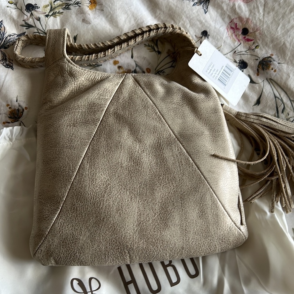 Hobo Paulette Clutch - Picture 2 of 8